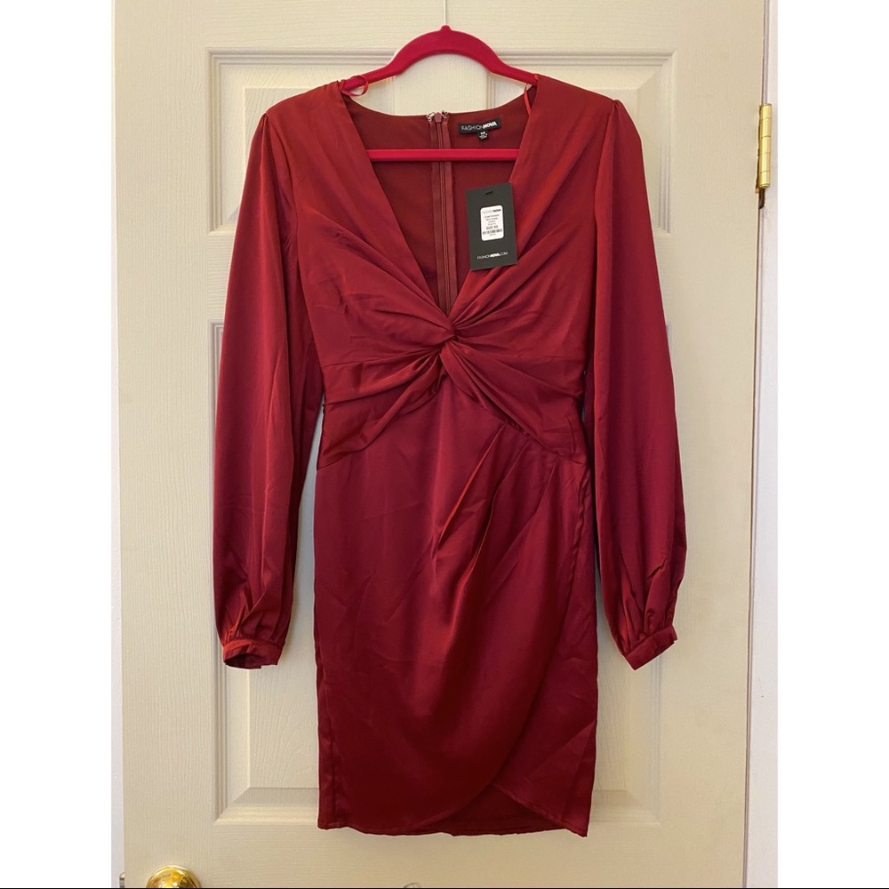 New Fashion Nova mini dress